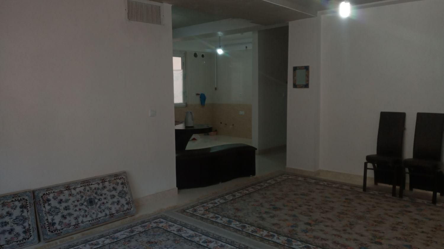 فروش آپارتمان مسکن مهر۱۰۰ متری ۲ خوابه(نمارومی)|فروش آپارتمان|کرمانشاه, |دیوار