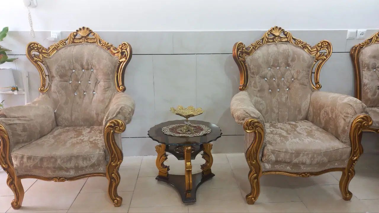 ست مبلمان ۹نفره و میزغذاخوری ۶نفره و بوفه|مبلمان خانگی و میز عسلی|دلیجان, |دیوار