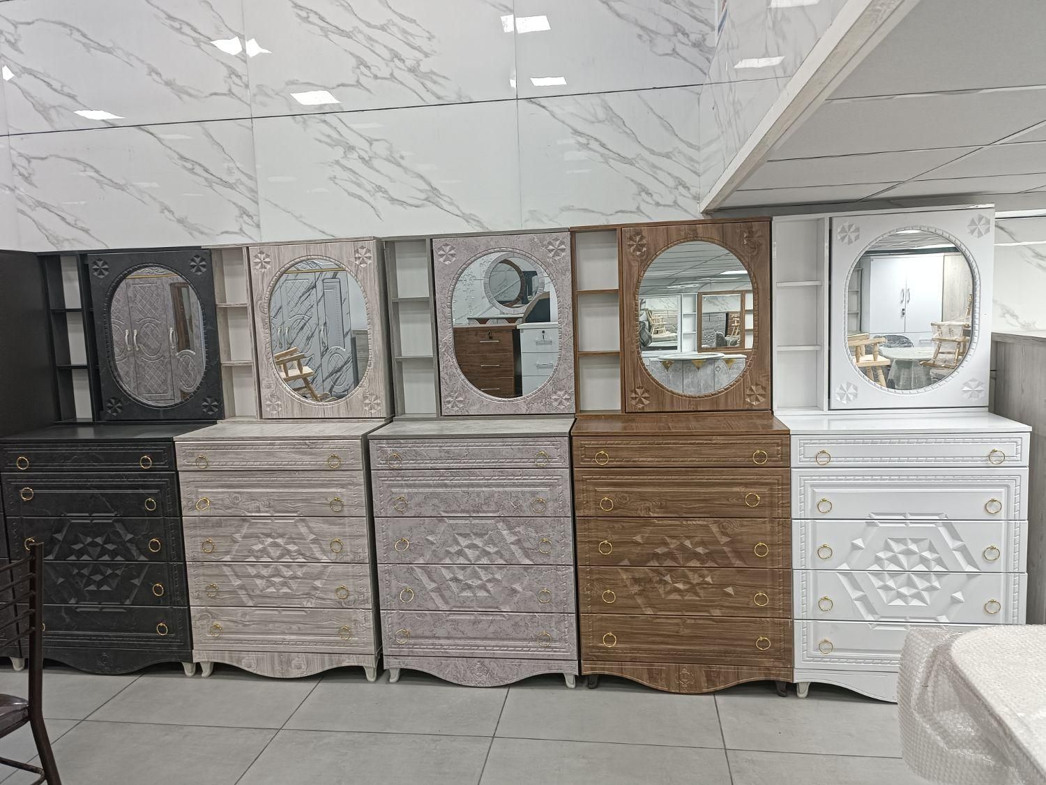 میز آرایش ، کمد ، دراور وکیوم،|جاکفشی، کمد، دراور|یزد, |دیوار