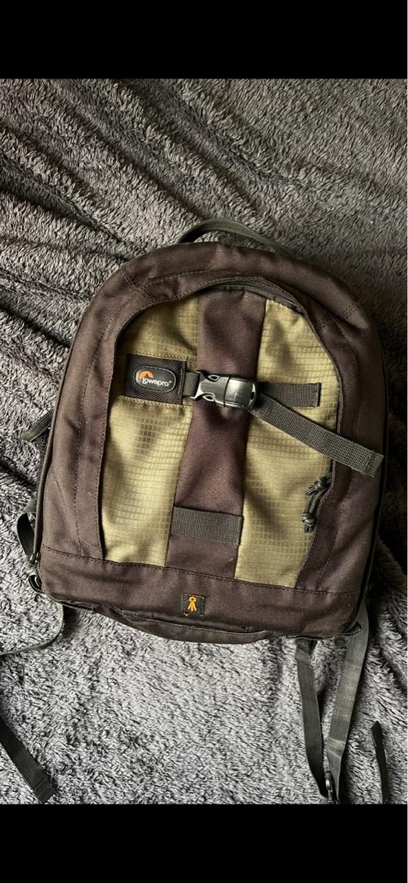 کوله پشتی حرفه ای دوربین لوپرو Lowepro|دوربین عکاسی و فیلم‌برداری|تهران, نارمک|دیوار