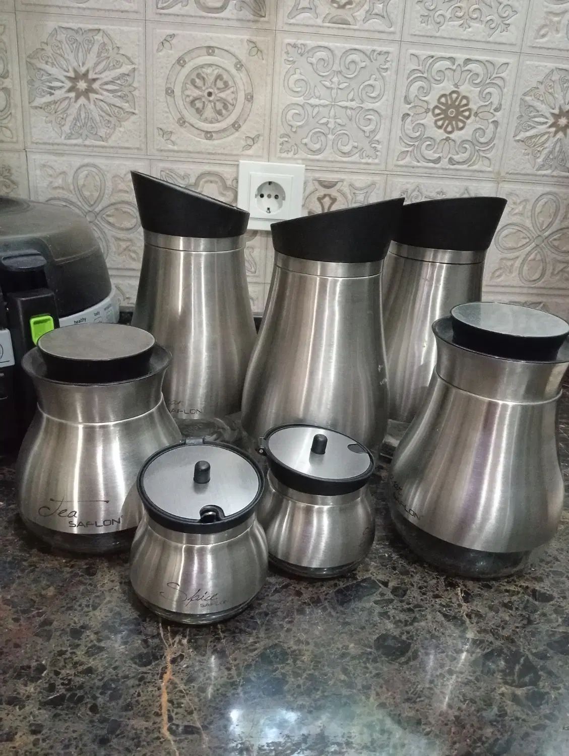 ظروف آشپز خانه بلور وجای حبوبات|ظروف سرو و پذیرایی|اصفهان, جاوان|دیوار