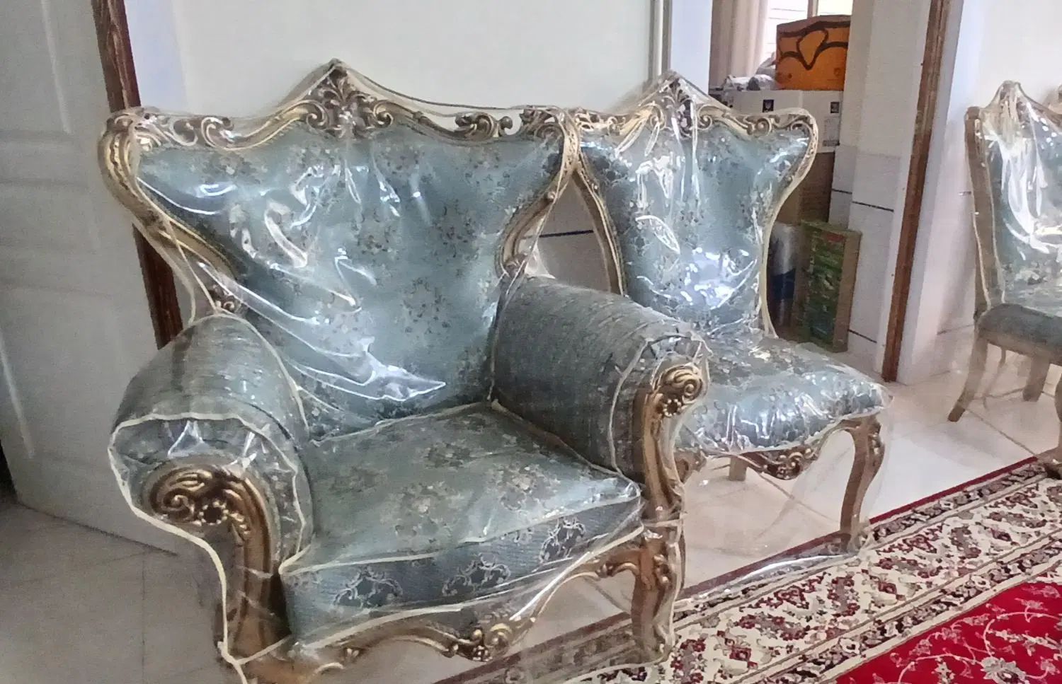 مبل ۹ نفره با ۴ صندلی ناهارخوری بدون میز ناهار|مبلمان خانگی و میز عسلی|اصفهان, ستار|دیوار