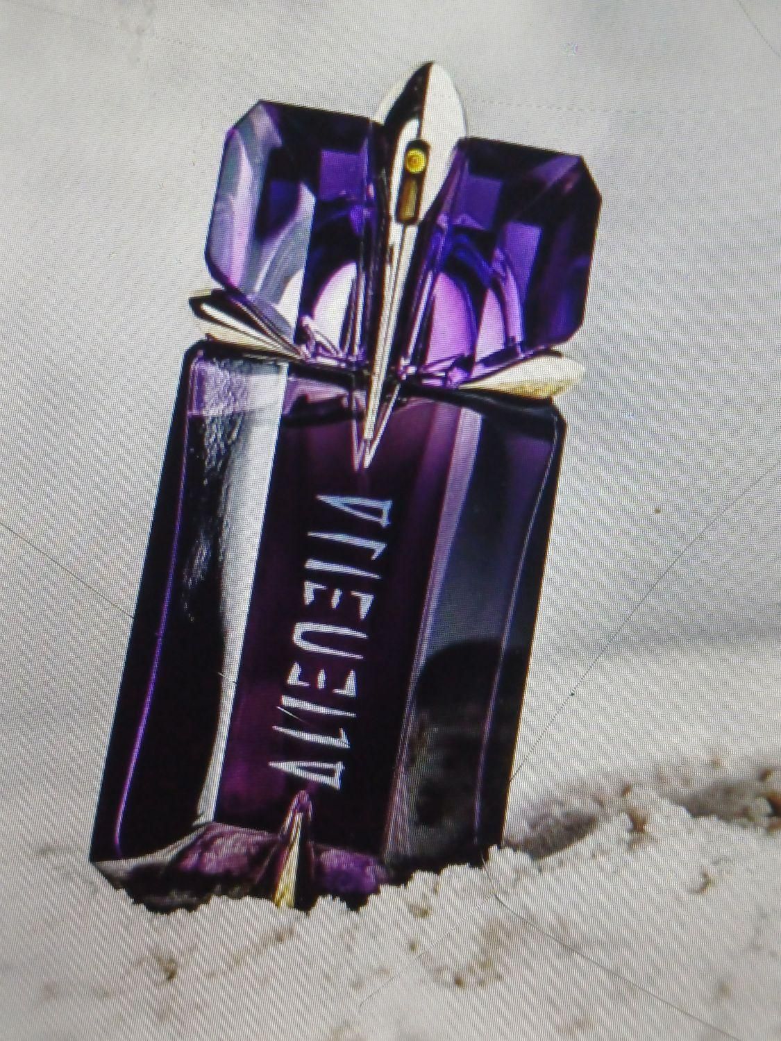 فروش انواع عطر های مردانه و زنانه|آرایشی، بهداشتی، درمانی|همدان, |دیوار