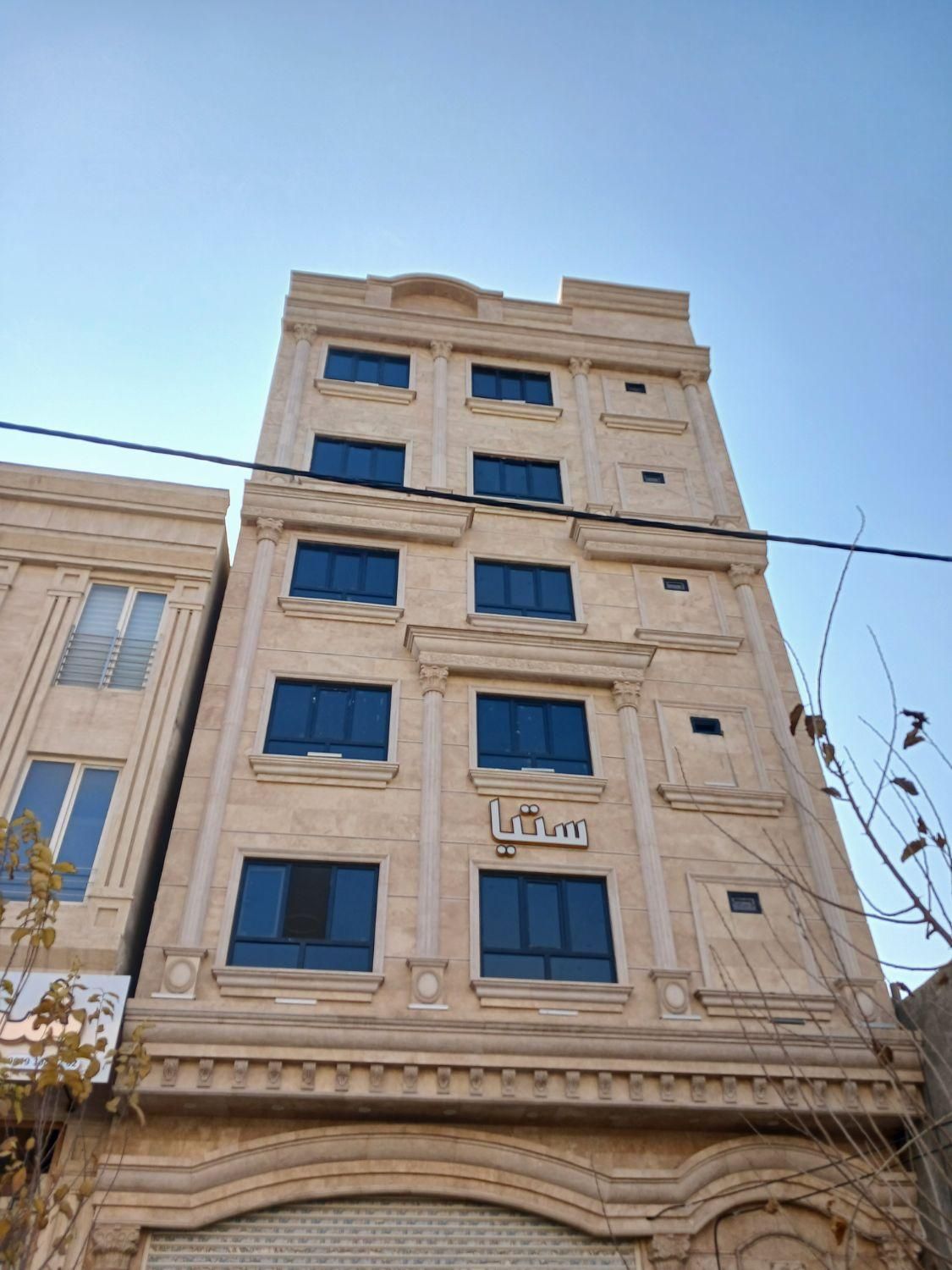 ساخت و نصب درب و پنجره دوجداره(upvc آلومینیوم)|خدمات پیشه و مهارت|قم, سراجه (۱۵ خرداد)|دیوار