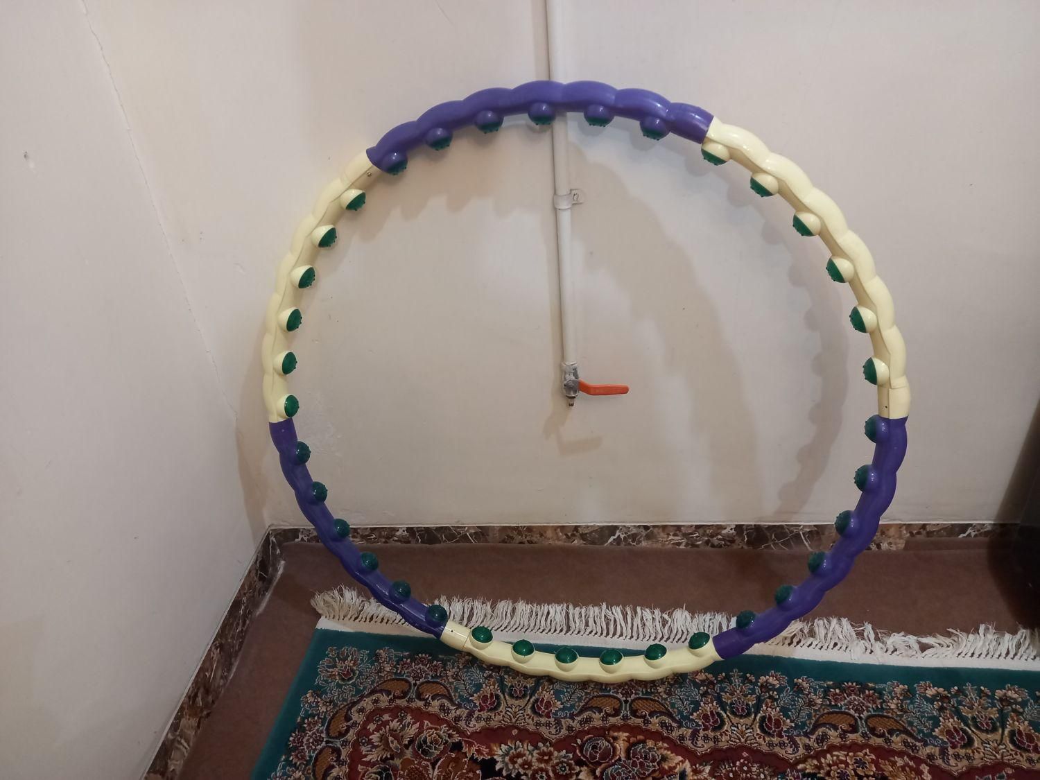 حلقه ورزشی توپ والیبال بتا توپ فوتبال فوتبال دستی|ورزشهای توپی|شهرکرد, |دیوار