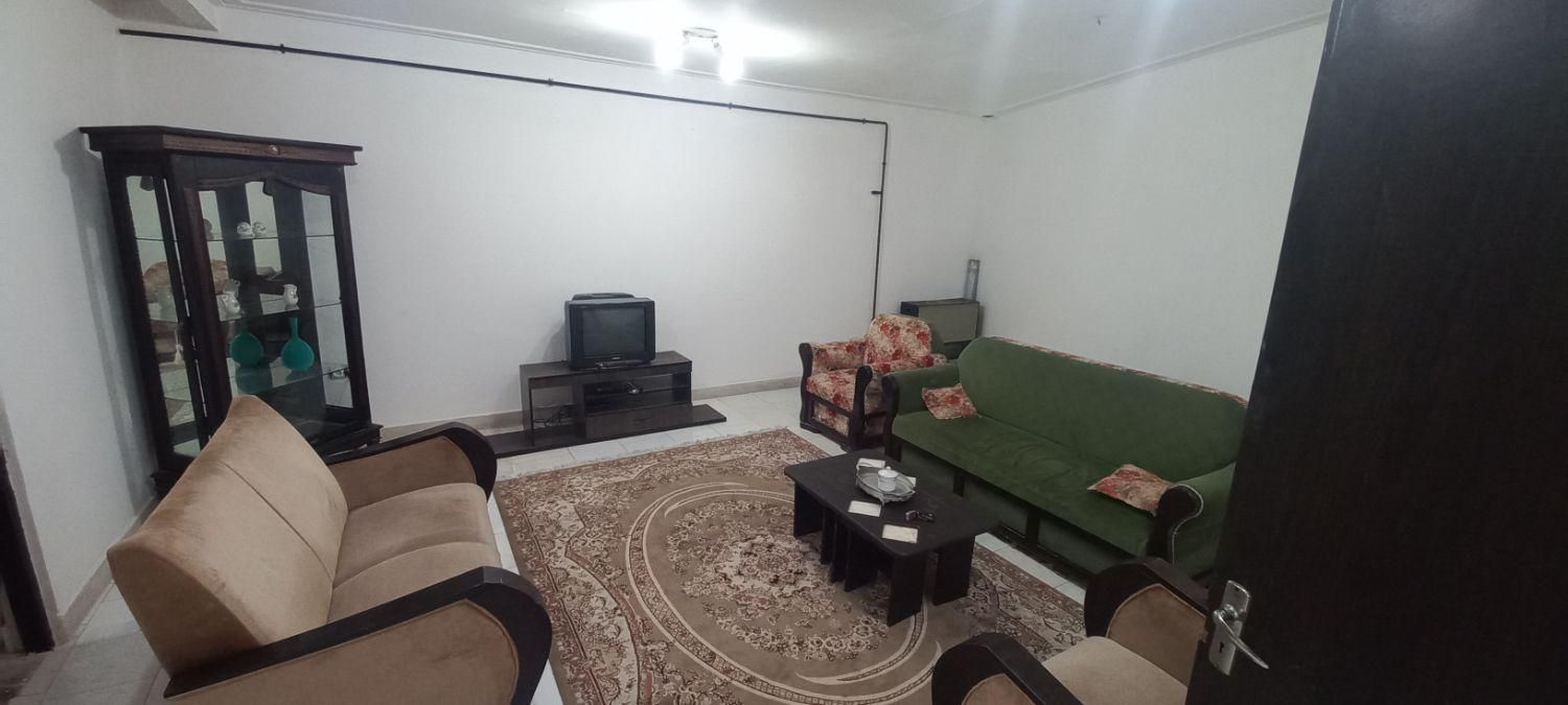 اجاره سوییت ۶۰ متری روزانه/ماهانه در رشت جانبازان|اجارهٔ کوتاه‌مدت آپارتمان و سوئیت|رشت, تازه آباد|دیوار