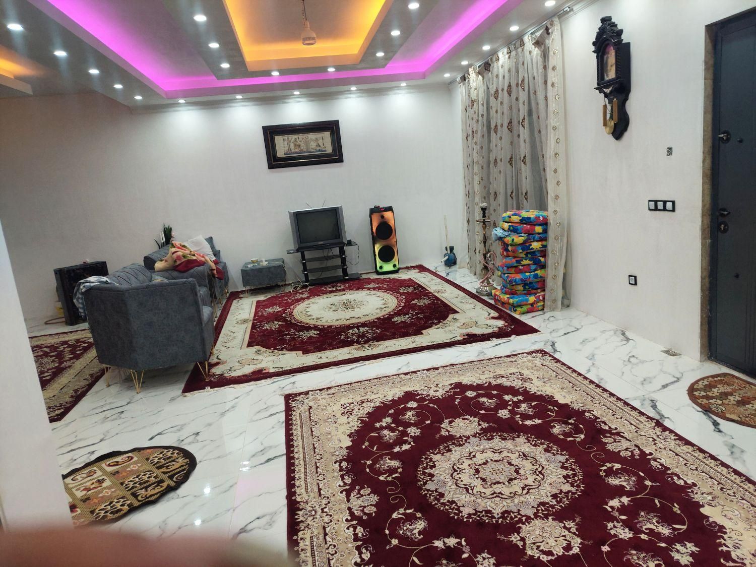 باغ ویلاکاملا امن استخرروباز تصیف۲۴ ساعته|اجارهٔ کوتاه‌مدت ویلا و باغ|صفادشت, |دیوار