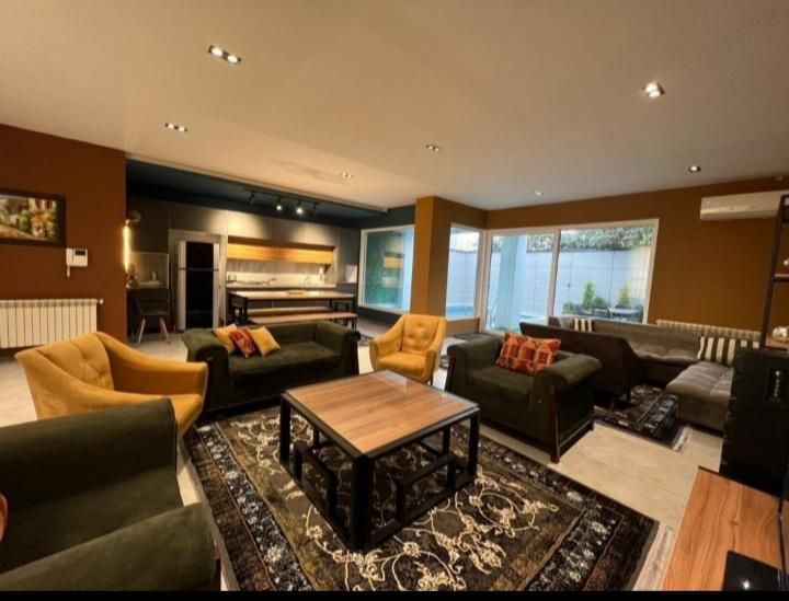 سوییت تکخواب همکف داخل شهرک برند(ایزدشهر)نور|اجارهٔ کوتاه‌مدت آپارتمان و سوئیت|محمودآباد, |دیوار