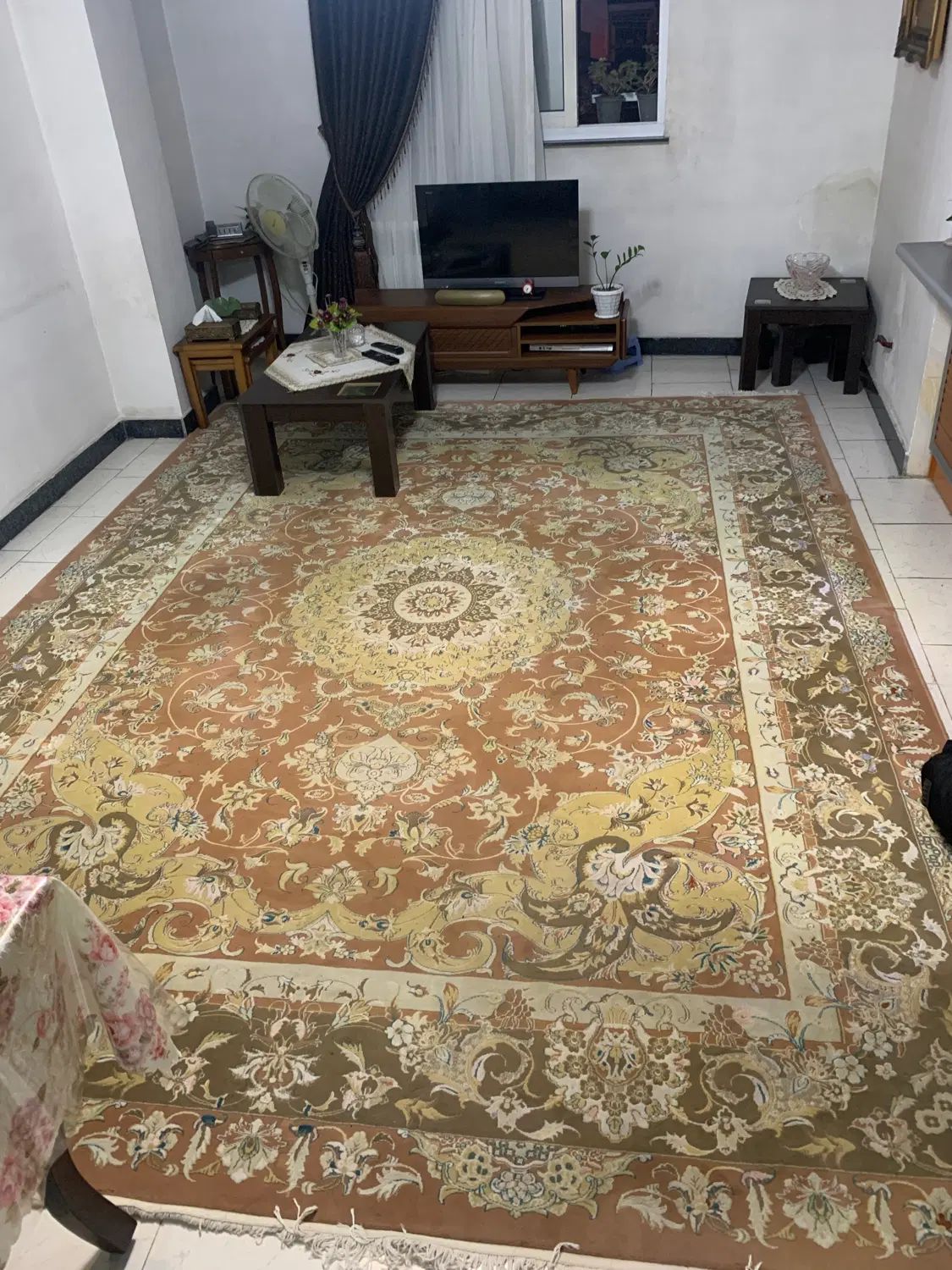 فرش ۱۲متری ۱۵۰۰شانه|فرش|رشت, جماران|دیوار