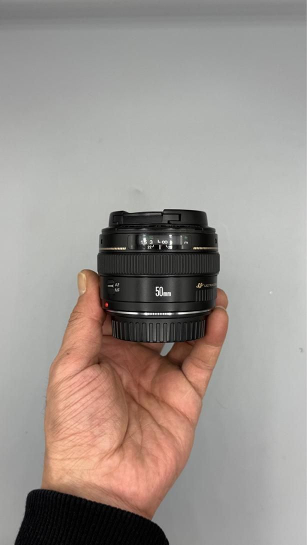 لنز دوربین عکاسی canon 50 mm 1.4 دست دوم . ایزوکم|دوربین عکاسی و فیلم‌برداری|تهران, خاقانی|دیوار