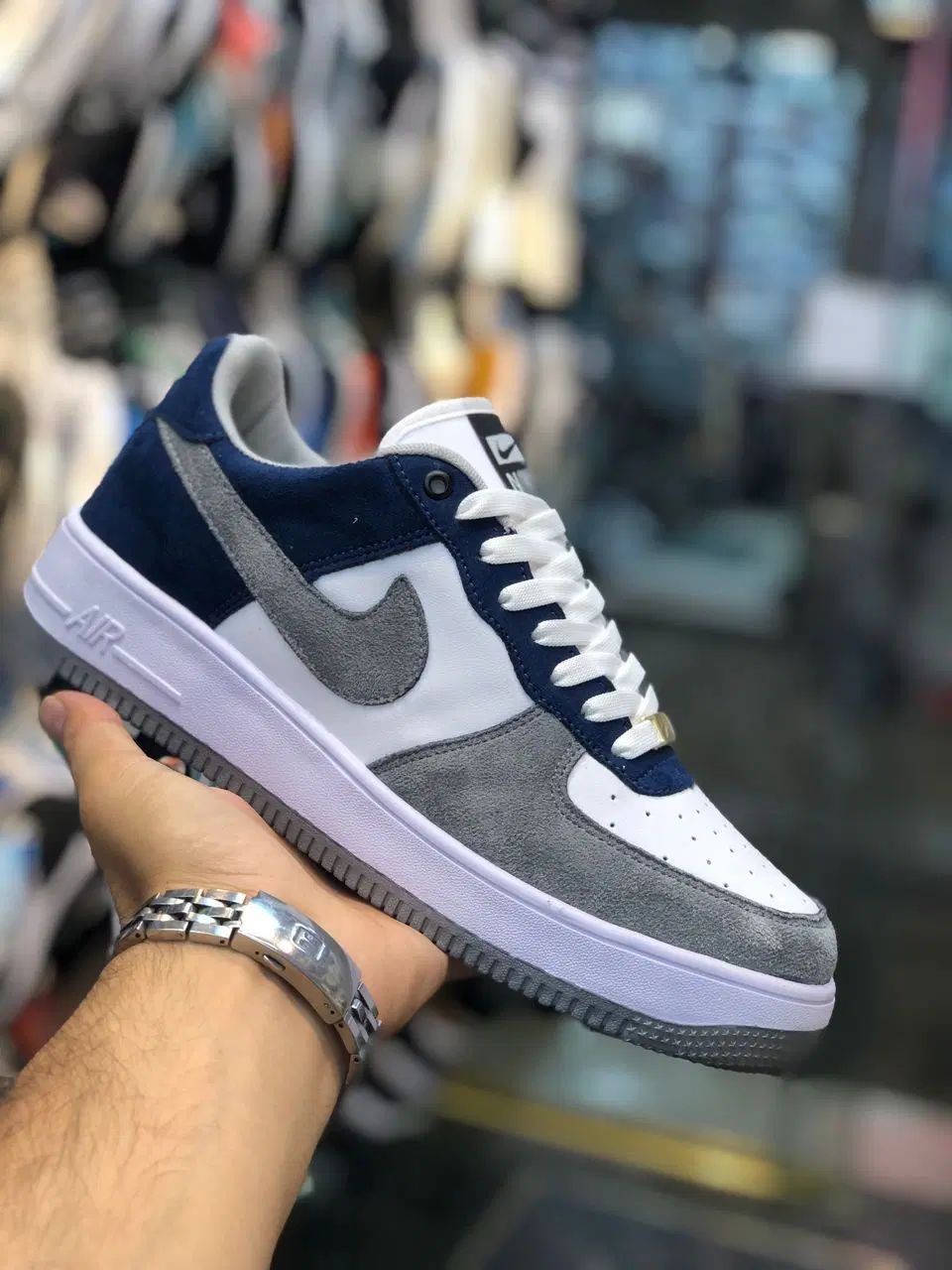 اسپرت (( NIKE AIR FORCE )) خوش پا|کیف، کفش، کمربند|اصفهان, مصلی|دیوار
