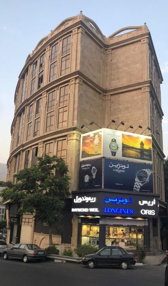 ۳۰۰ متر - بر دولت - مشاغل غیر خوراکی - ۱۵ پارکینگ|اجارهٔ مغازه و غرفه|تهران, اختیاریه|دیوار