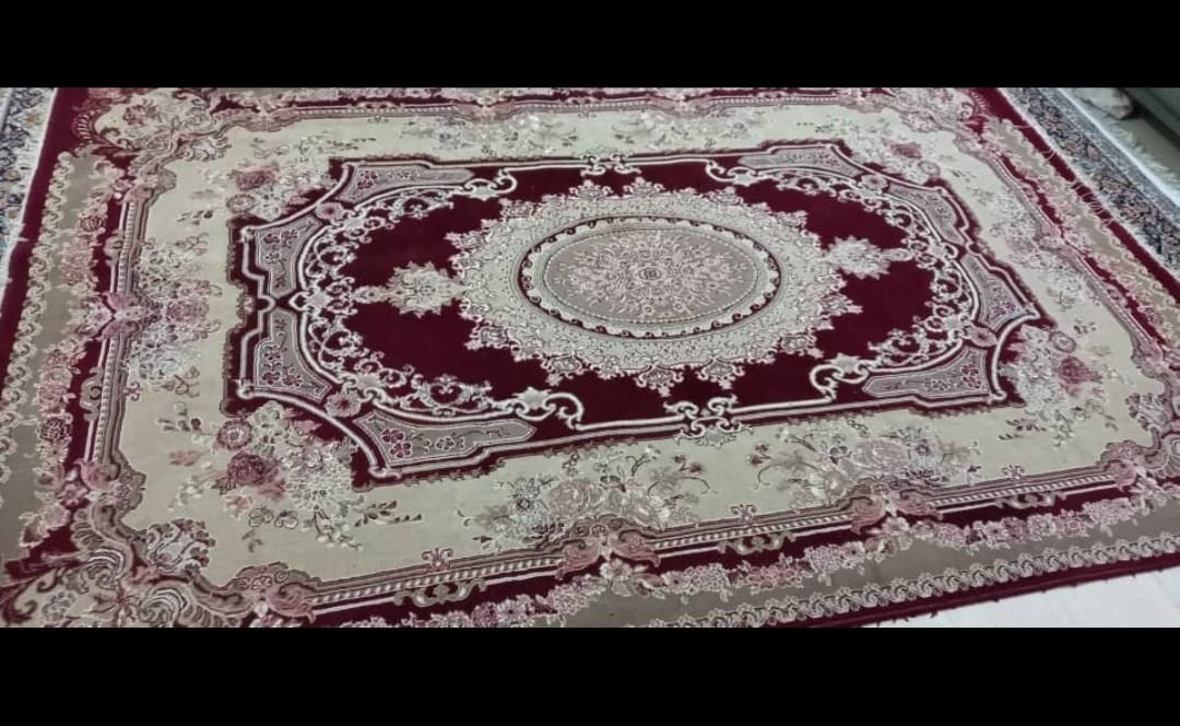 یک عدد فرش ۶متری ویک عددفرش کناره سه متری|فرش|چالوس, |دیوار