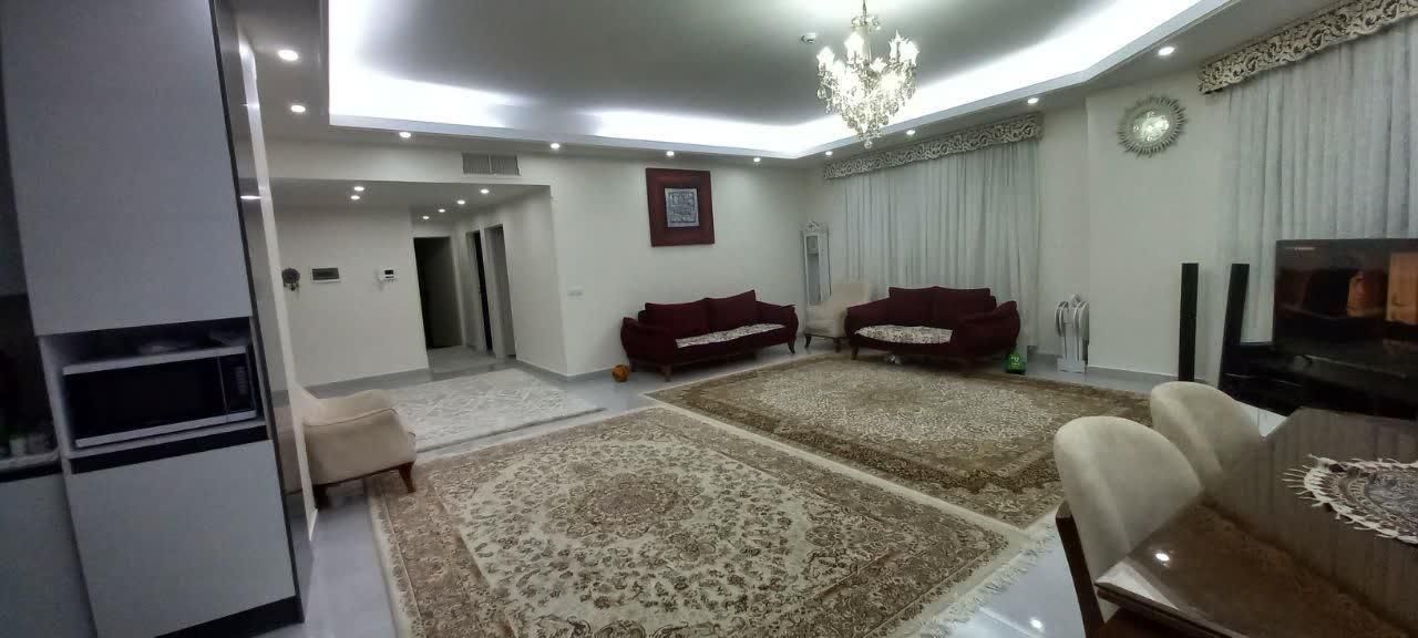 ۱۵۰متر/۳خواب/فول امکانات/نوساز/گل آرای جنوبی|اجارهٔ آپارتمان|کرج, آزادگان|دیوار