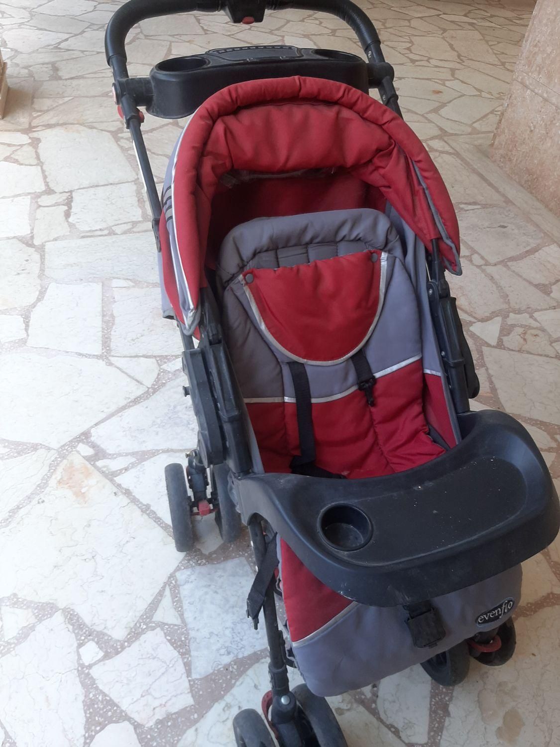 کالسکه برند evenflo آمریکا در حد نو کاملا سالم|کالسکه و لوازم جانبی|رشت, هلال احمر|دیوار