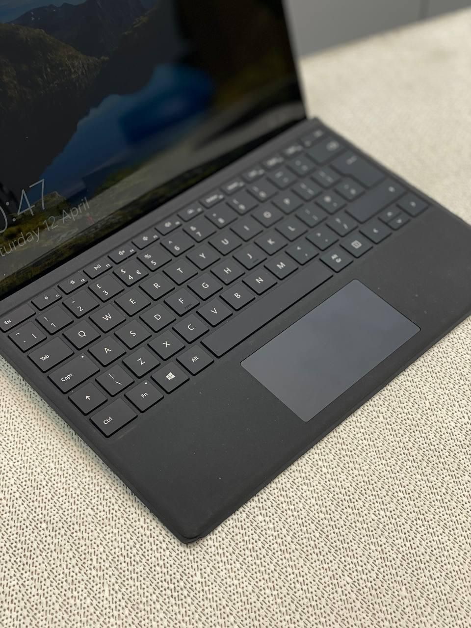 لپ تاپ surface pro 5 sim/سرفیس سیم کارتی|رایانه همراه|گنبد کاووس, |دیوار