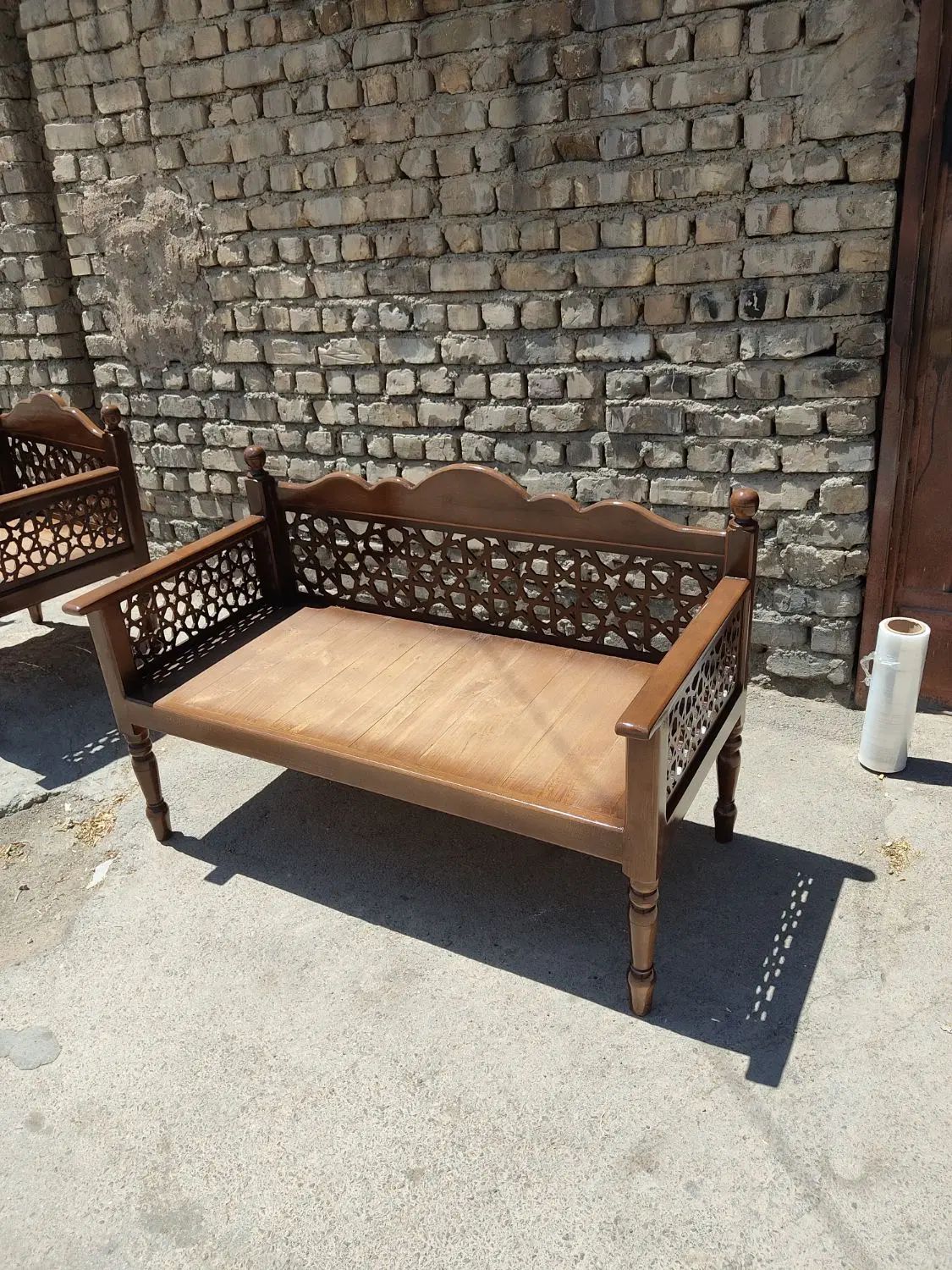 تخت سنتی/دونفره/چنار|مبلمان خانگی و میز عسلی|اصفهان, پرتمان|دیوار