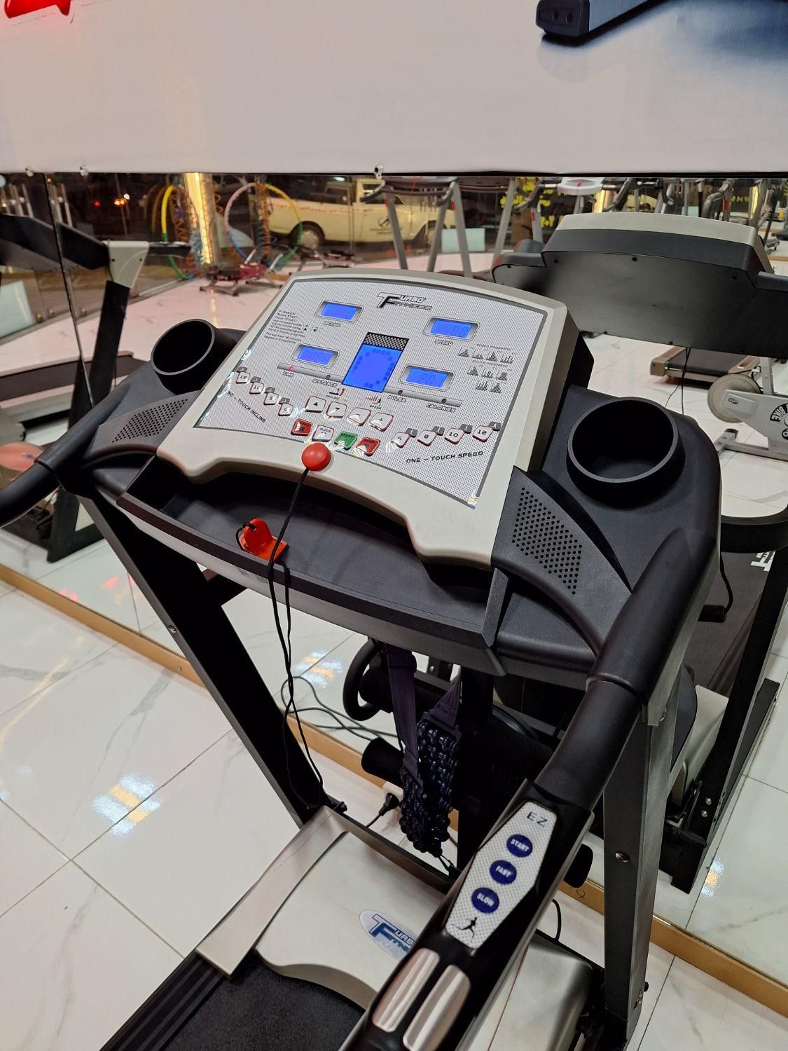 تردمیل TURBO FITNESS 2400  آذر تردمیل|تجهیزات ورزشی|تبریز, |دیوار