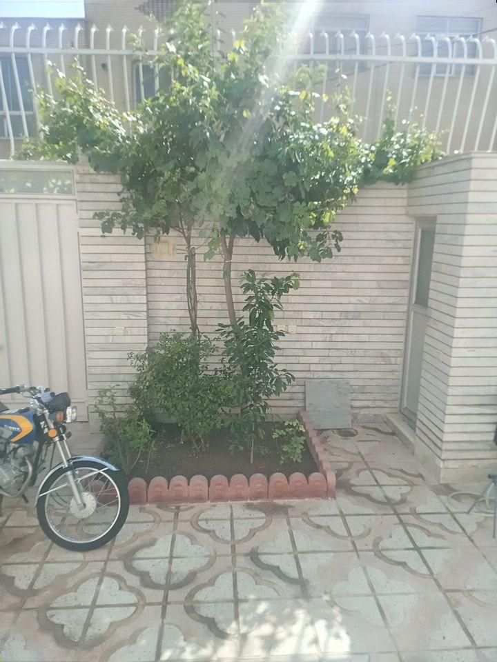 فروش کارگاه ۶۰متری تجاری سنددار خیابان خزایی|فروش دفتر صنعتی، کشاورزی، تجاری|اصفهان, گرکان|دیوار