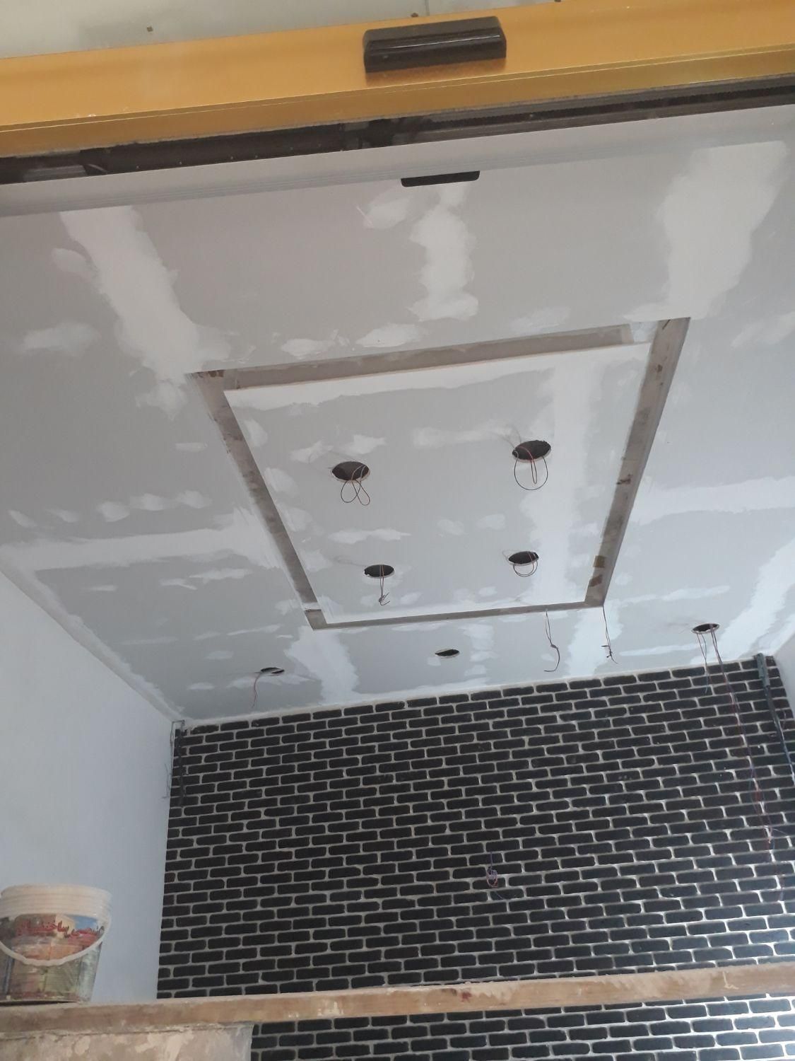 نقاش و نقاشی ساختمان|خدمات پیشه و مهارت|همدان, |دیوار