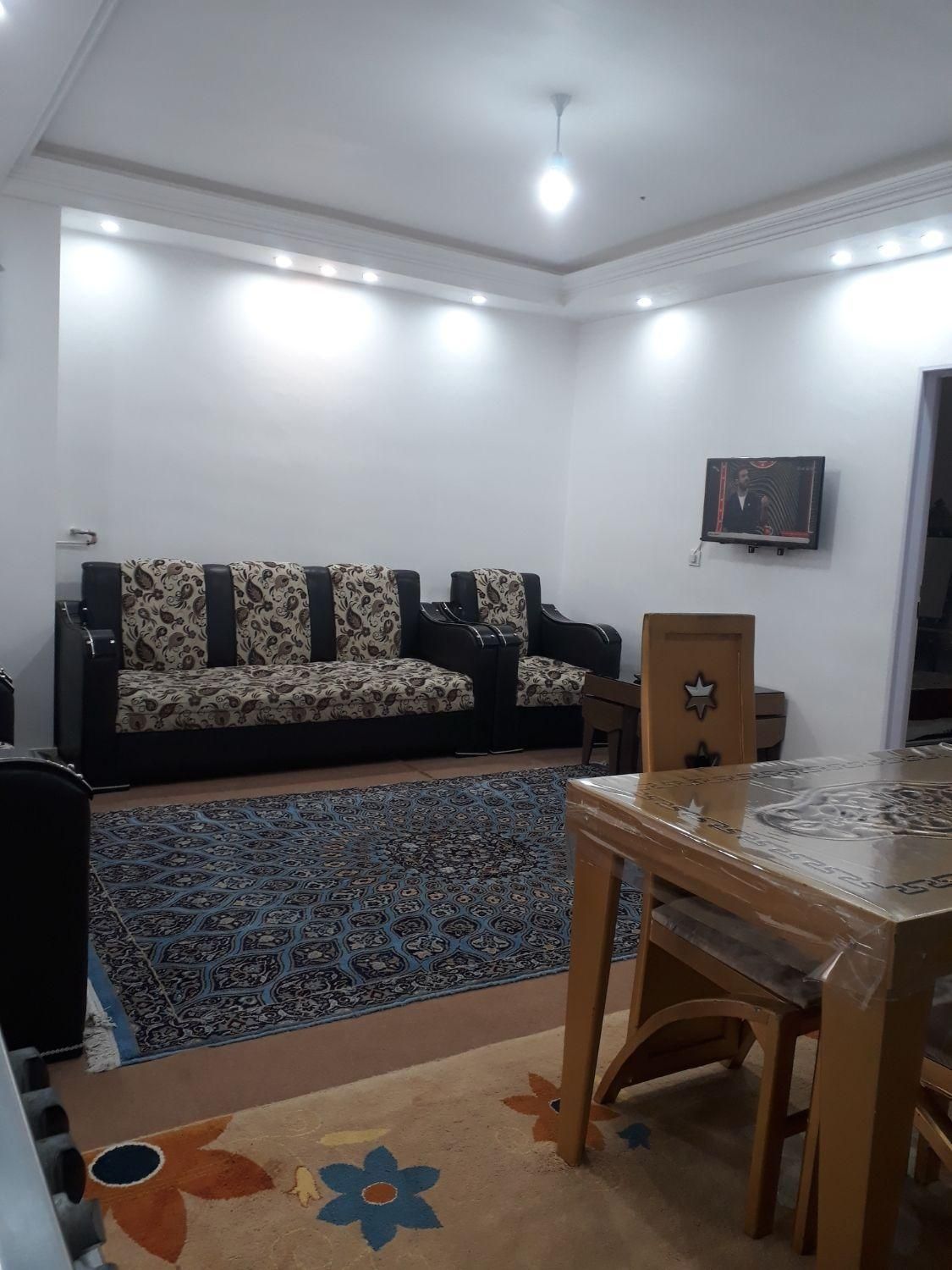 سوئیت در جلفا (داخل شهر) ۵۰ متری|اجارهٔ کوتاه‌مدت آپارتمان و سوئیت|جلفا, |دیوار