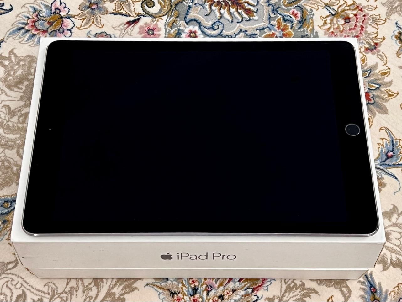 iPad Pro 9.7-inch Wi-Fi + Cellular 32GB Space Gray|تبلت|تهران, فرمانیه|دیوار