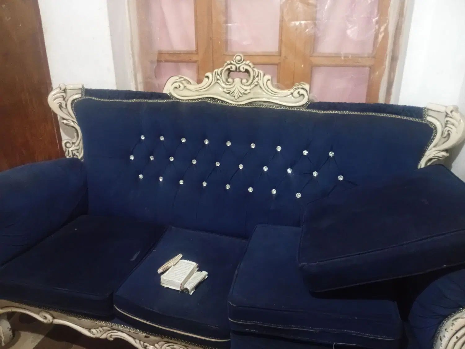 مبل ۷ نفره سالم فقط چون جا ندارم میفروشمش|مبلمان خانگی و میز عسلی|کلاردشت, |دیوار