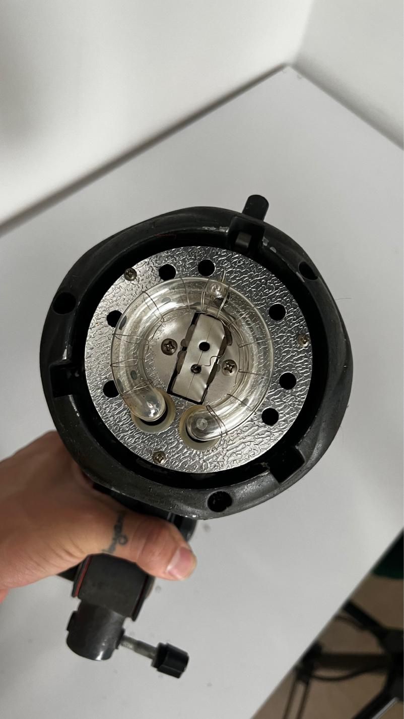 تجهیزات نورپردازی اتلیه|دوربین عکاسی و فیلم‌برداری|رشت, گلسار|دیوار