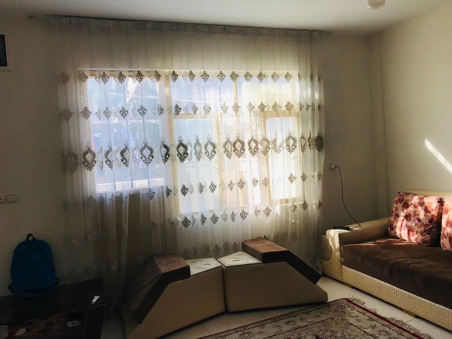 یک دست مبل ۸ نفره و یک دست مبل سه نفره|حراج|کرج, خرمدشت|دیوار