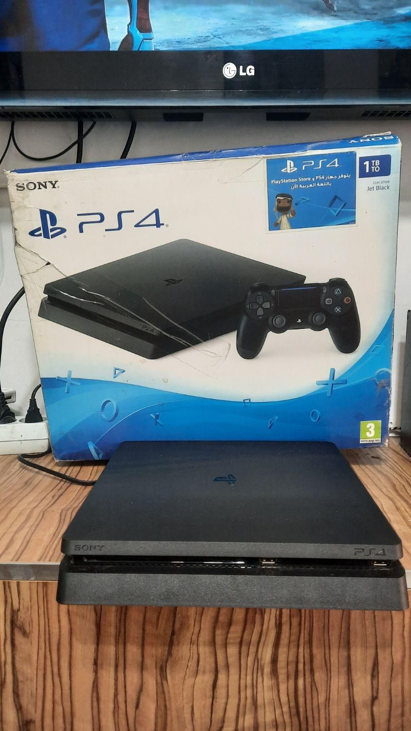 ps4 اسلیم 500گیگ کپی خور دو دسته|کنسول، بازی ویدئویی و آنلاین|تهران, شهرک زینبیه|دیوار