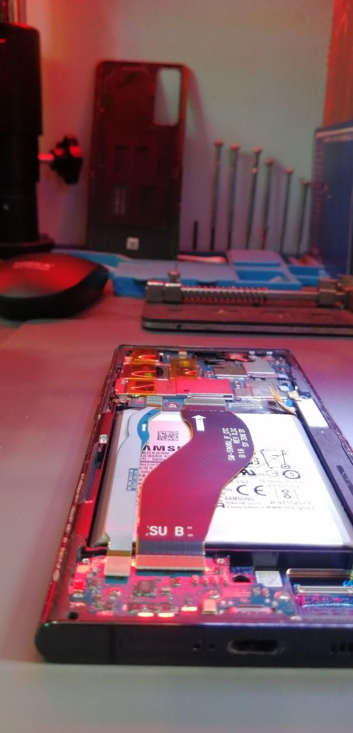 تعمیرات تخصصی و فروش موبایل|خدمات رایانه‌ای و موبایل|قم, صفائیه|دیوار