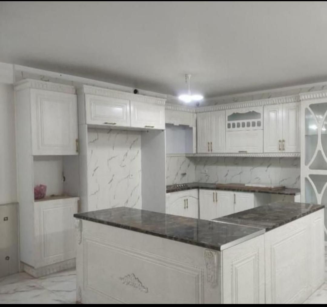 کابینت بدنه فلزی درب چوبی رنگ بندی داره|مصالح و تجهیزات ساختمان|همدان, |دیوار