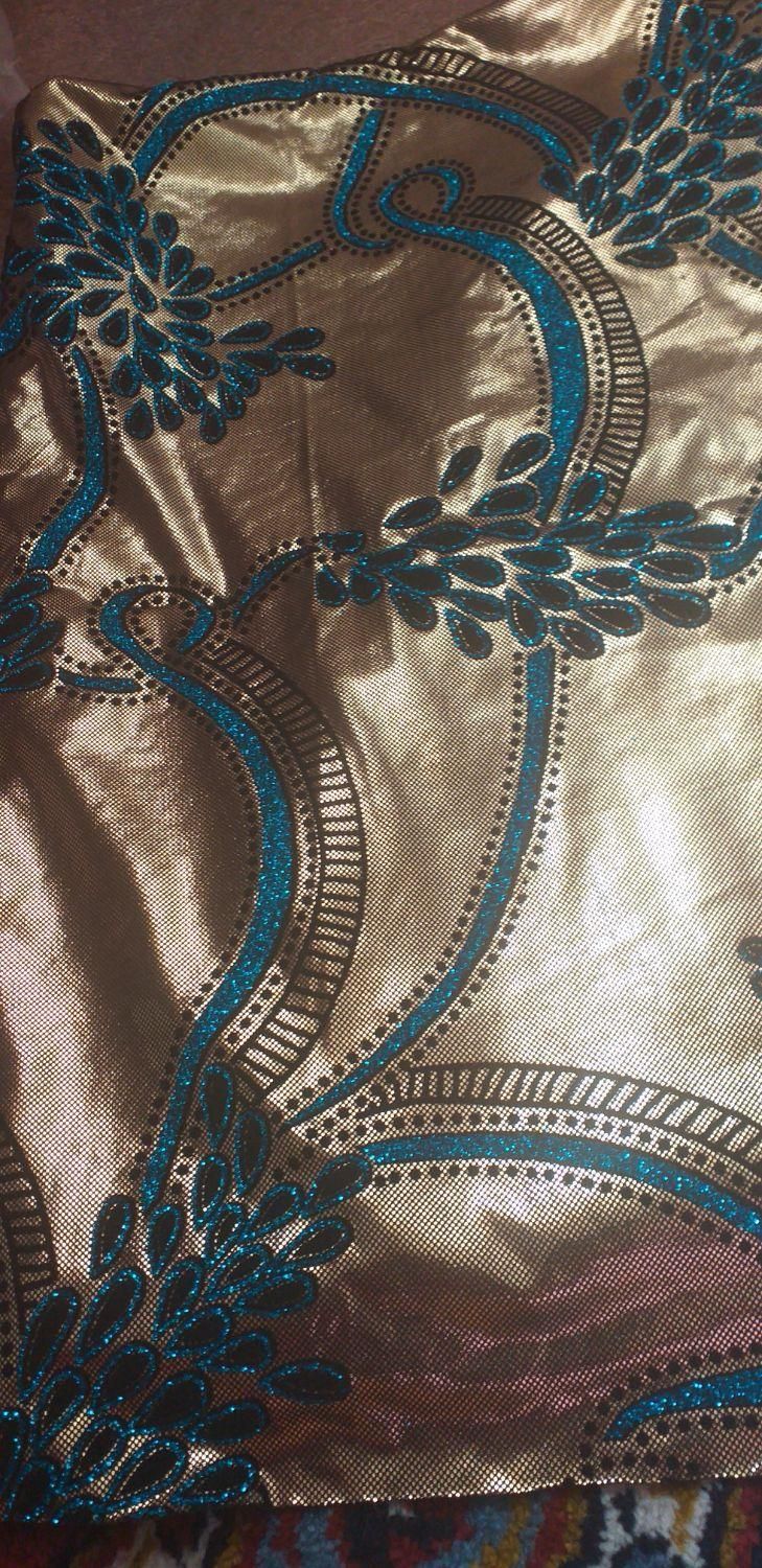 پارچه لباسی و چادری  نو برش نخورده|لباس|تبریز, |دیوار