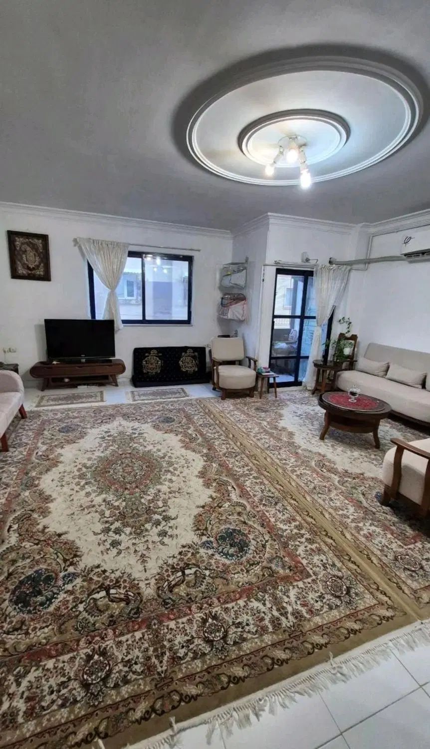 فروش واحد سنددار با پارکینگ طبقه دوم فلکه گاز|فروش آپارتمان|رشت, نامجو|دیوار