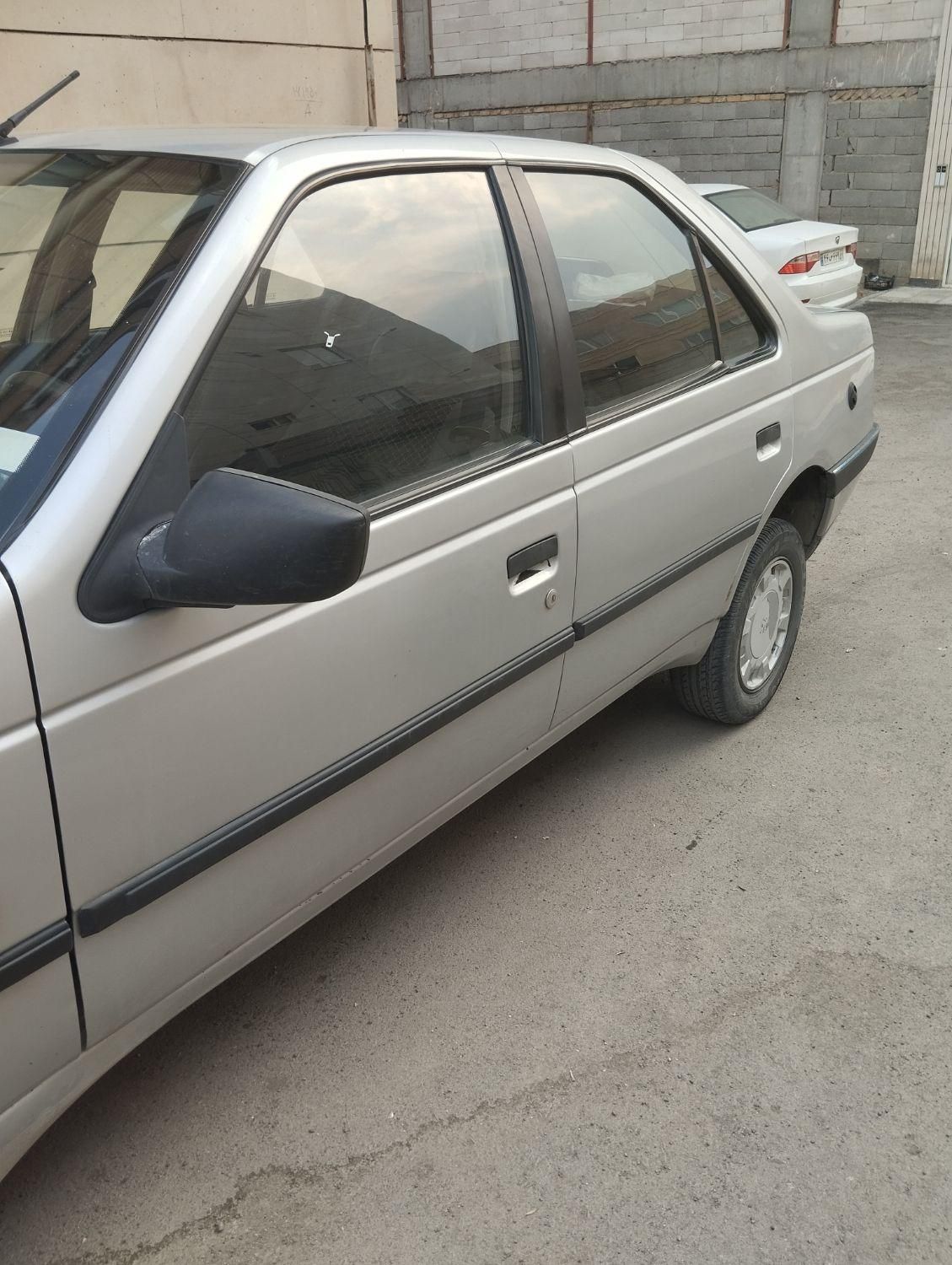 پژو 405دوگانه کارخانه مدل 88|خودرو سواری و وانت|سنندج, |دیوار