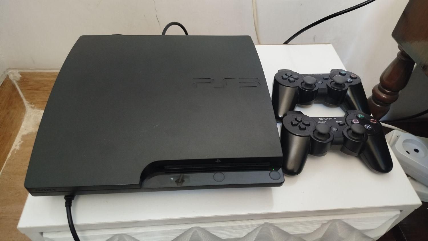 فروش کنسول ps3 دو دسته با ۵۰۰ گیگ حافظه|کنسول، بازی ویدئویی و آنلاین|اصفهان, شهرستان|دیوار