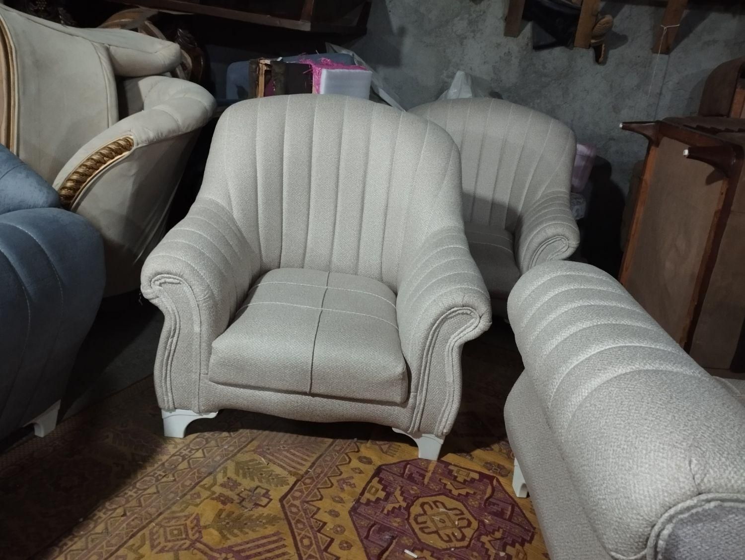 مبلمان تعمیر و نو دلشاد|مبلمان خانگی و میز عسلی|گرگان, |دیوار