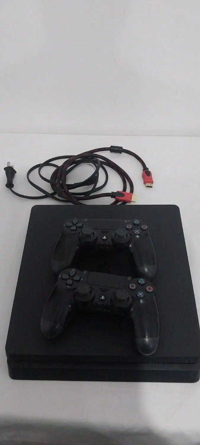 ps4اسلیم یک ترابایت (ورژن اروپا)+ ۱۰ بازی+ ۲ دسته|کنسول، بازی ویدئویی و آنلاین|کرج, حسین‌آباد|دیوار