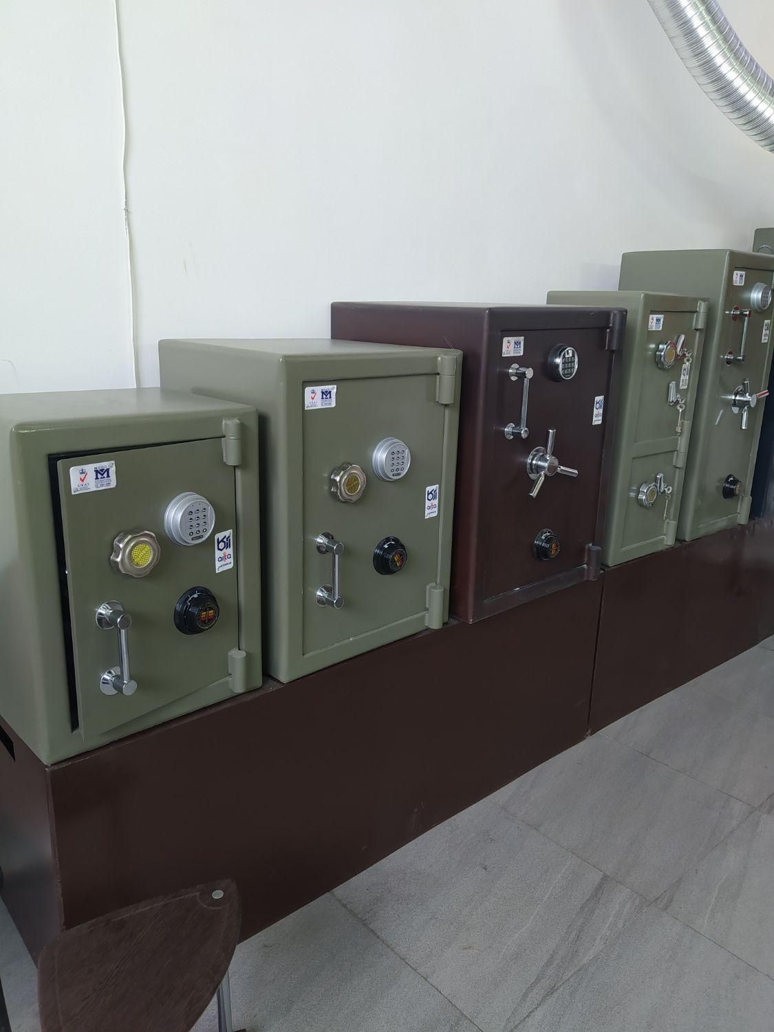 کلید سازی و گاو صندوق های آرکا|فعالیت داوطلبانه|سلماس, |دیوار