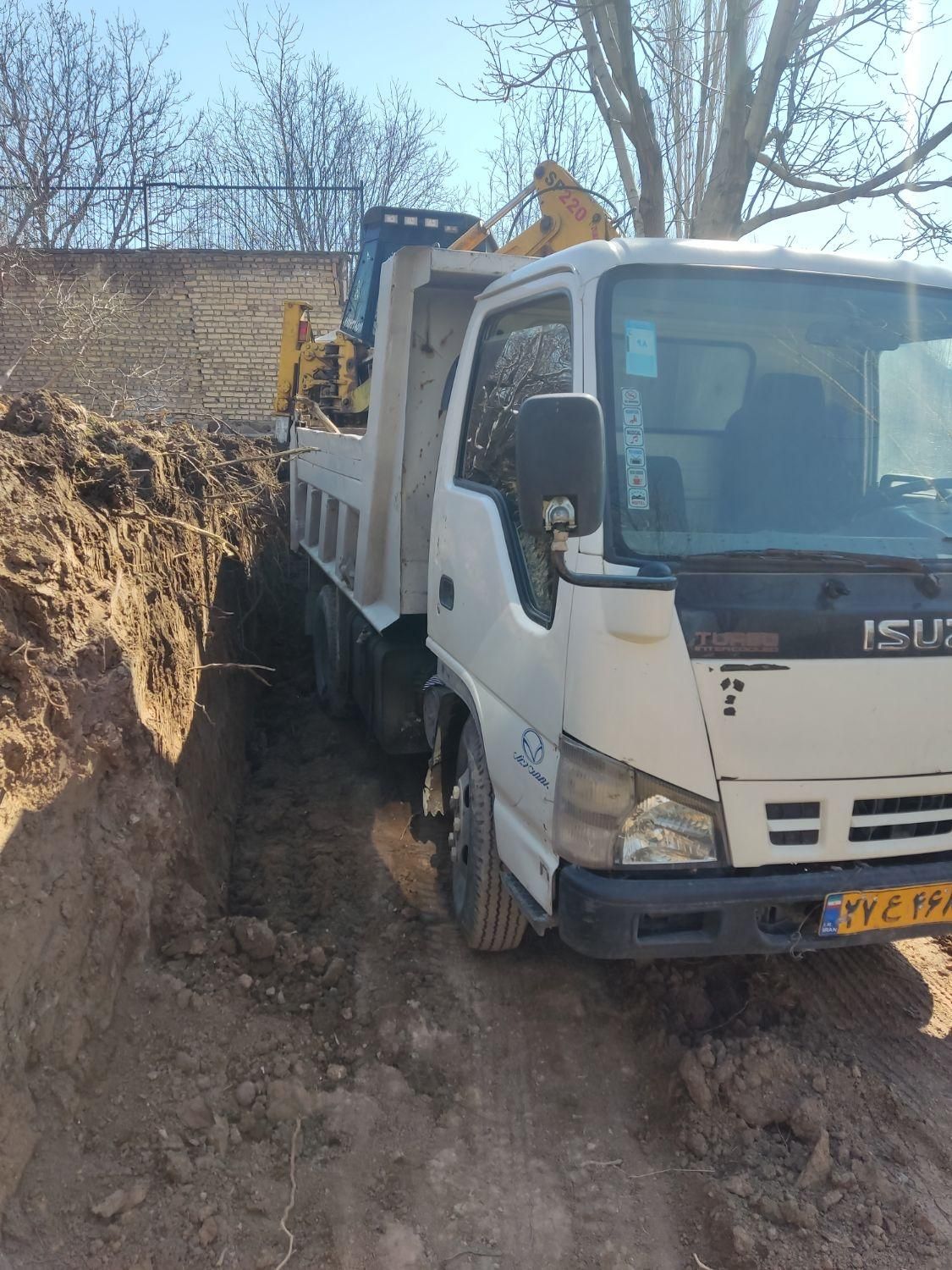 حمل نخاله .مصاله ساختمان.خاکبرداری .کود حیوانی|خدمات حمل و نقل|دماوند, دماوند|دیوار