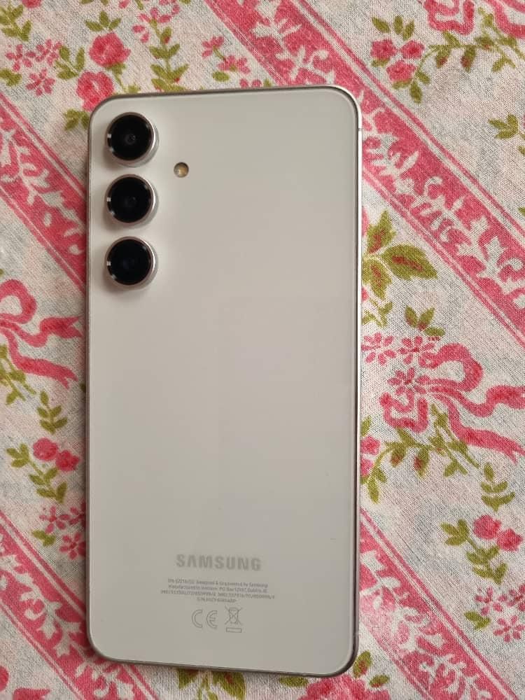 سامسونگ Galaxy S24 FE با حافظهٔ ۲۵۶ گیگابایت|موبایل|چالوس, |دیوار