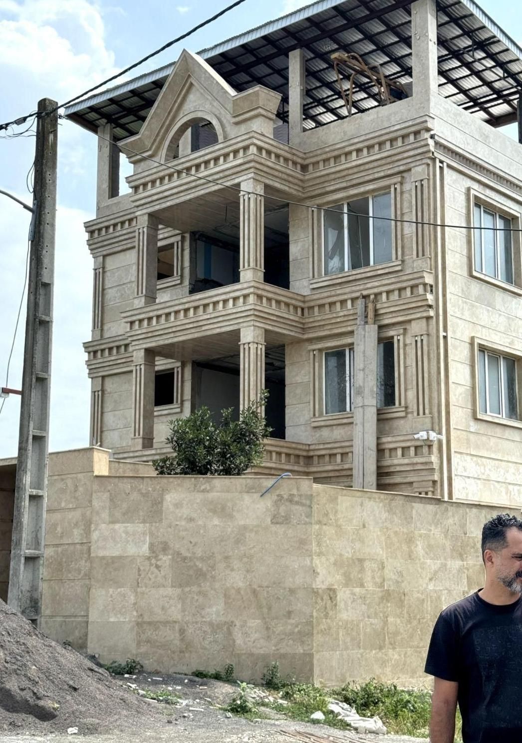 ۲۲۰متر زمین با پروانه ساخت روی ارتفاع ویوی بینظیر|فروش زمین و ملک کلنگی|املش, |دیوار