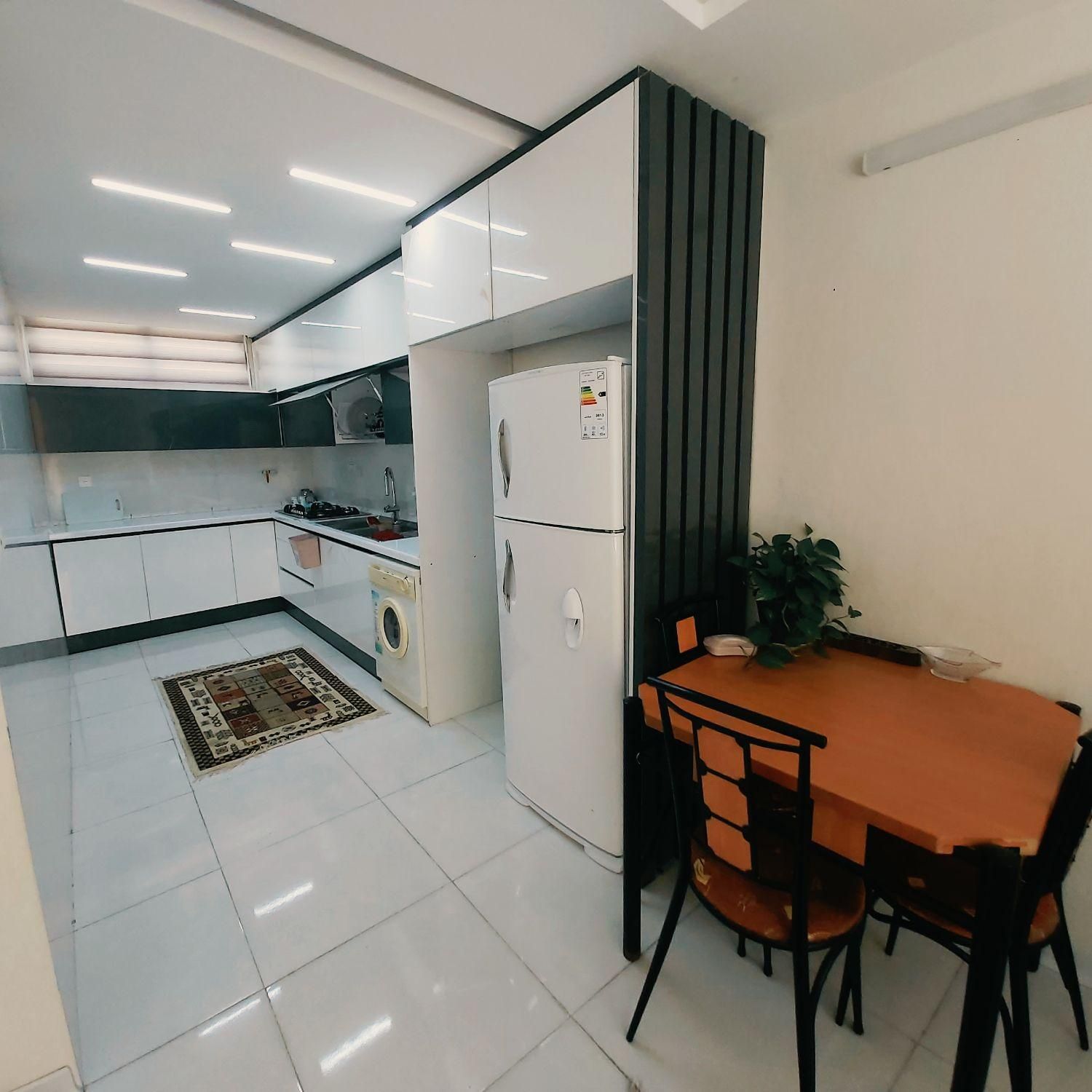 اجاره سوییت سوئیت خانه آپارتمان مبله روزانه شیک|اجارهٔ کوتاه‌مدت آپارتمان و سوئیت|اصفهان, بوستان آینه خانه|دیوار