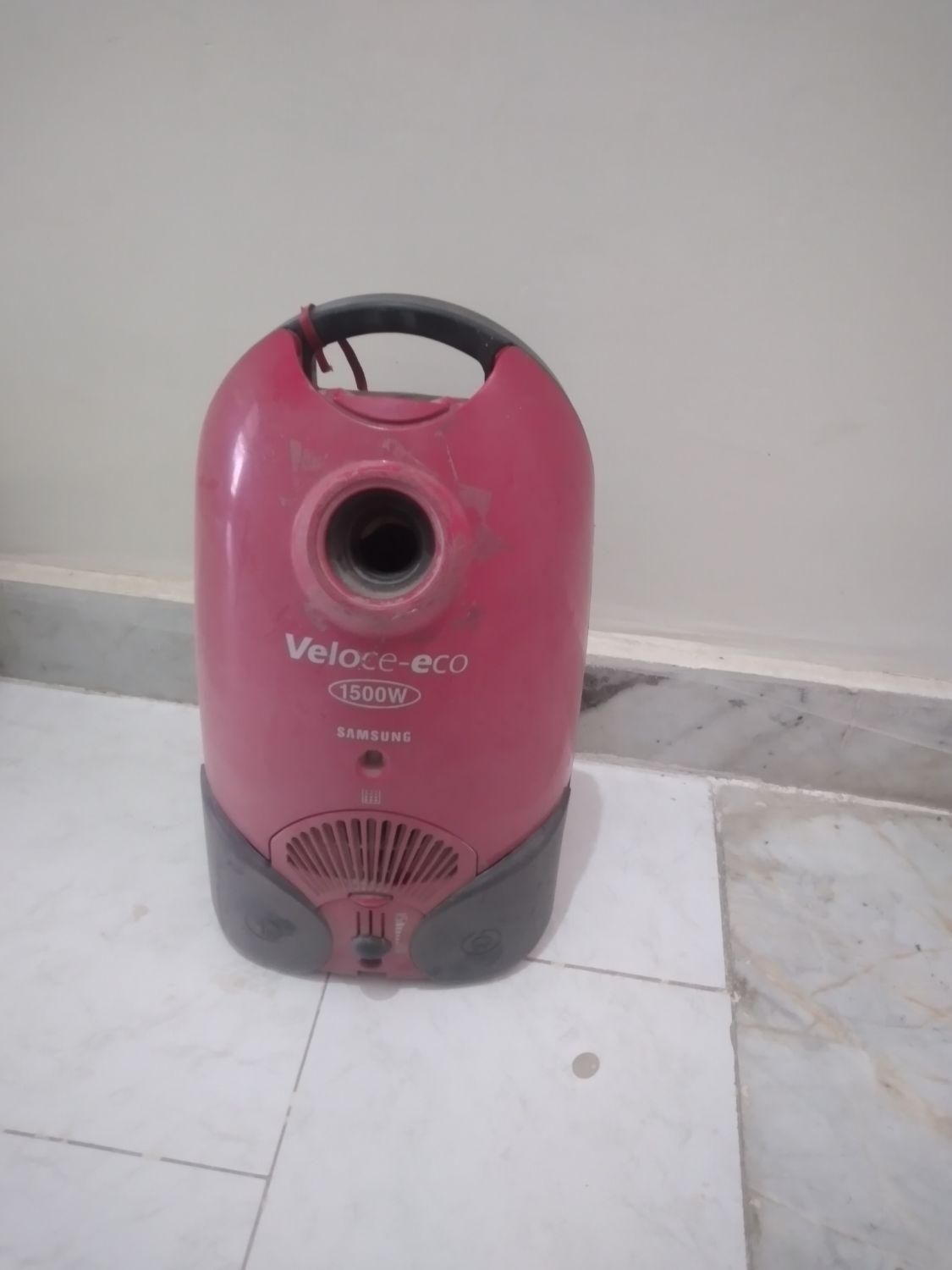 ظرف پیرکس شصتی و جارو برقی|ظروف سرو و پذیرایی|نیشابور, فرح بخش|دیوار