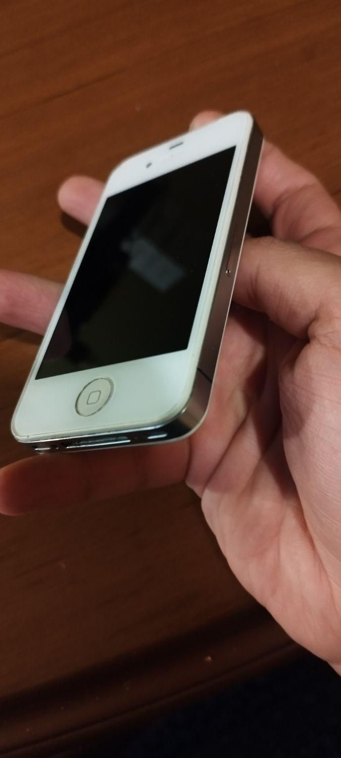 آیفون  32 گیگ 4s|موبایل|تهران, اکباتان|دیوار