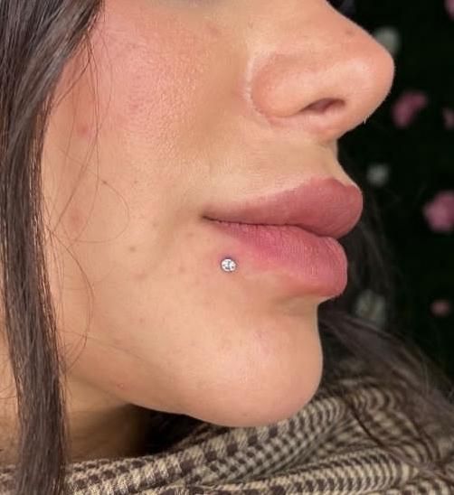 پیرسینگ|بدلیجات|گلبهار, شهر جدید گلبهار|دیوار