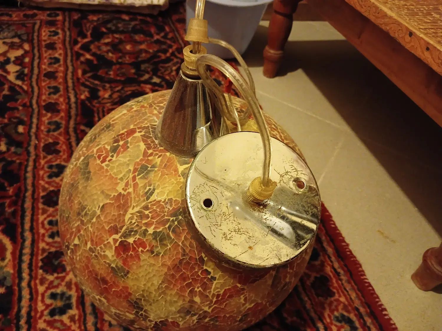 چراغ قیمت مناسب اشپزخانه یا اتاق|لوستر و چراغ آویز|اصفهان, سپاهان‌شهر|دیوار