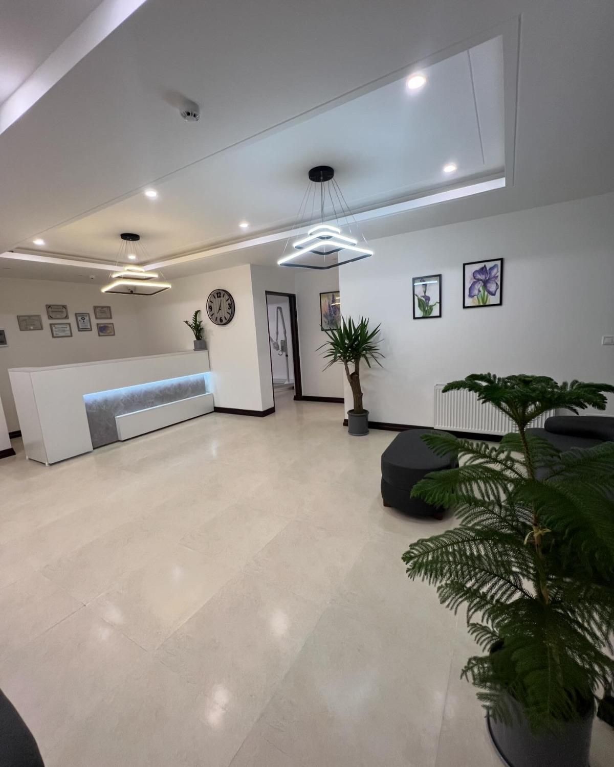 دندانپزشکی دکتر فرهاد بیگلری|خدمات آرایشگری و زیبایی|تربت جام, المهدی|دیوار