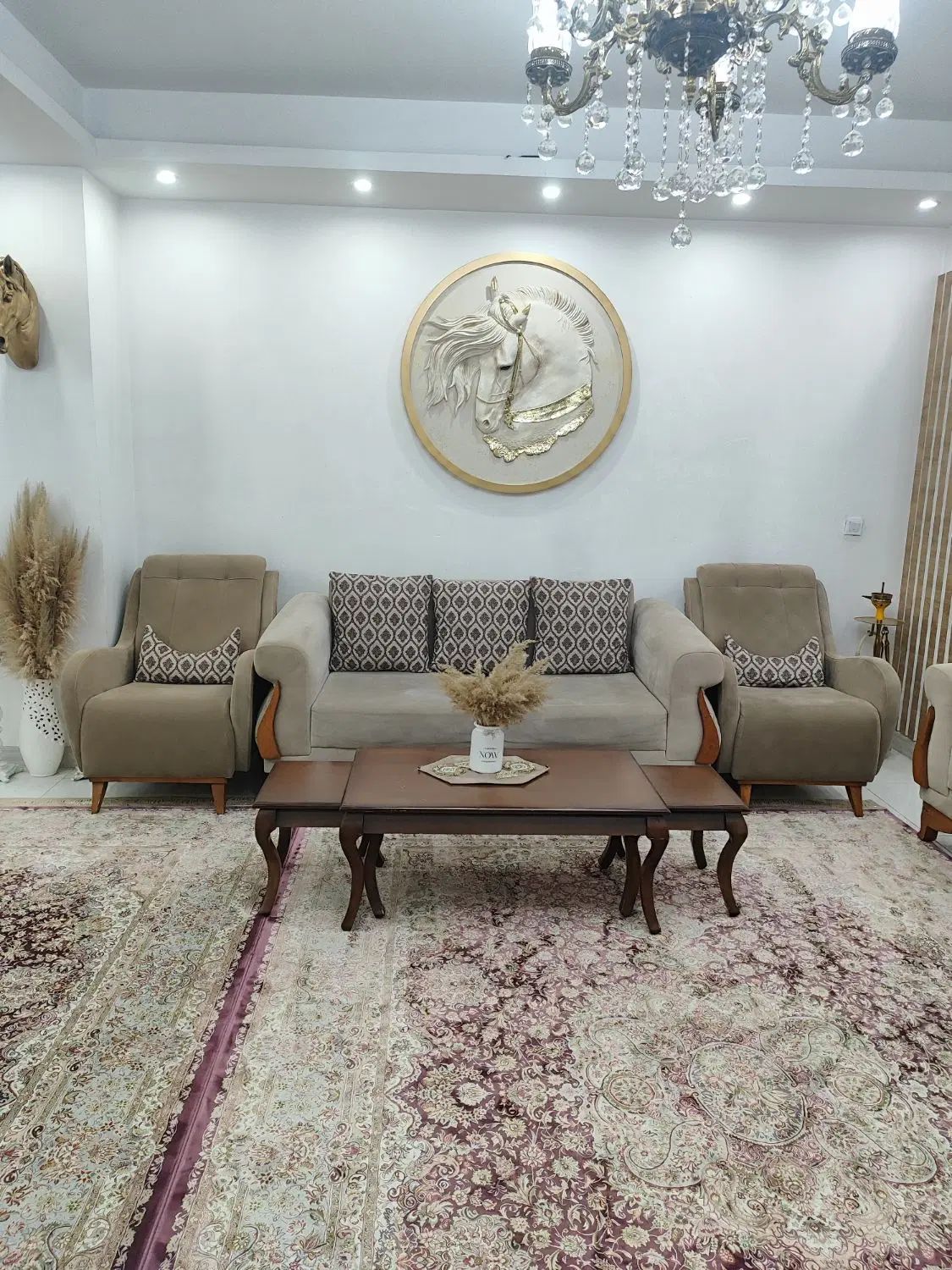مبل هفت نفره با میز وسط و عسلی شرکتی|مبلمان خانگی و میز عسلی|تهران, بهارستان|دیوار