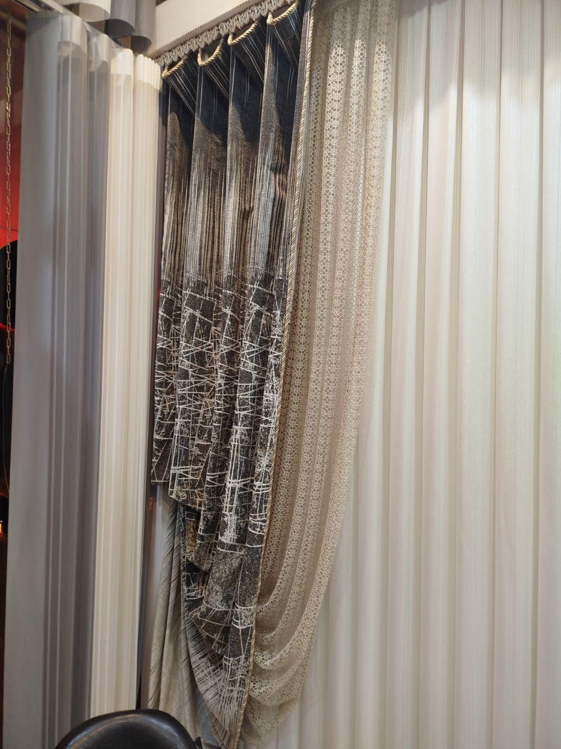 شستشوی تخصصی انواع پرده ،پتو ،|پرده، رانر، رومیزی|مشهد, حجاب (شهرک غرب)|دیوار